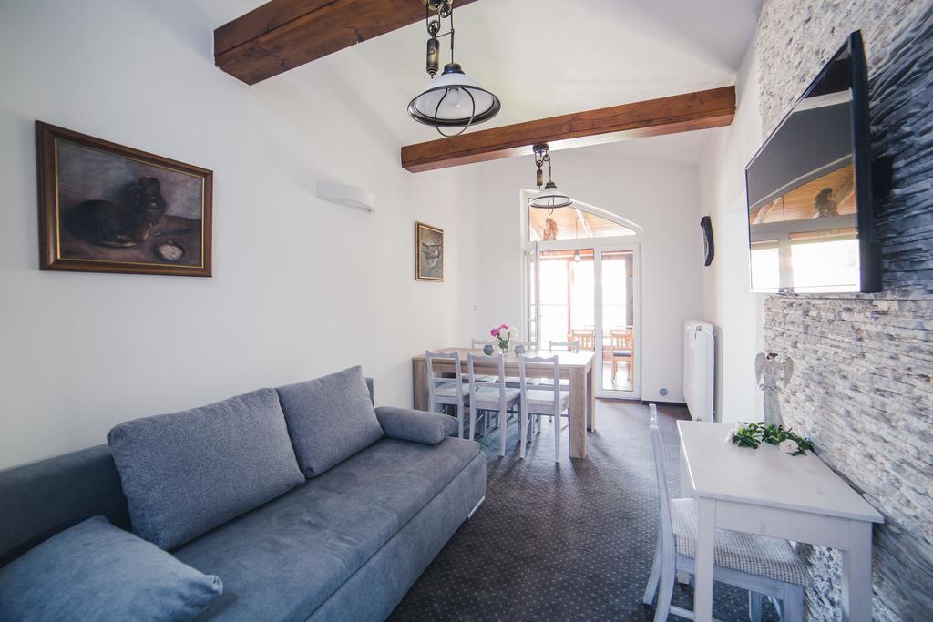 Apartmany U Papousku Jindrichuv Hradec Exterior foto